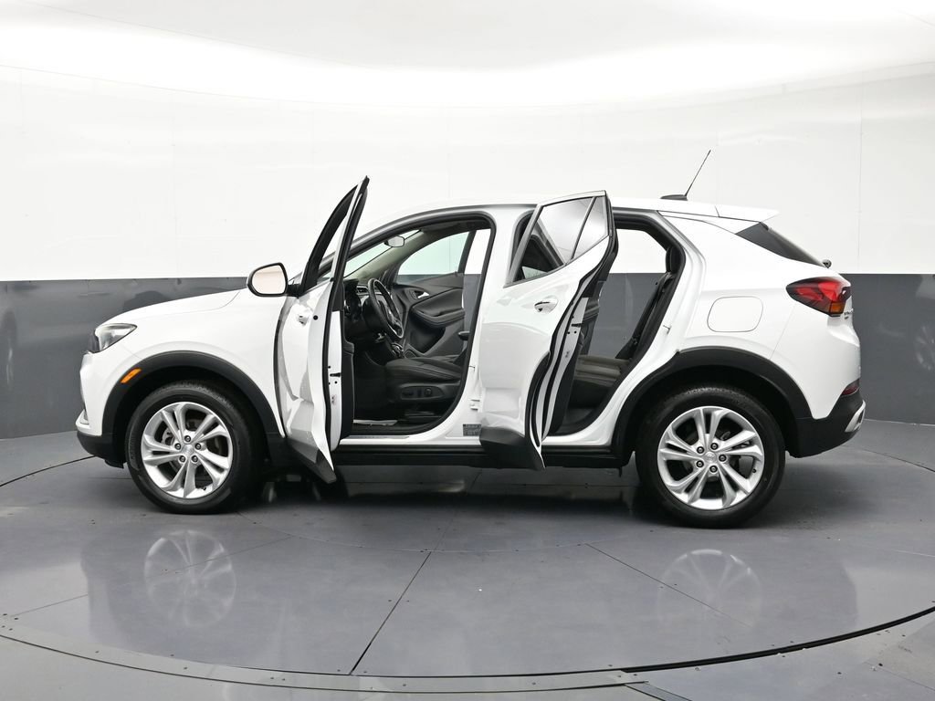 Used 2023 Buick Encore GX Preferred w/ Cold Weather Comfort Package image 34