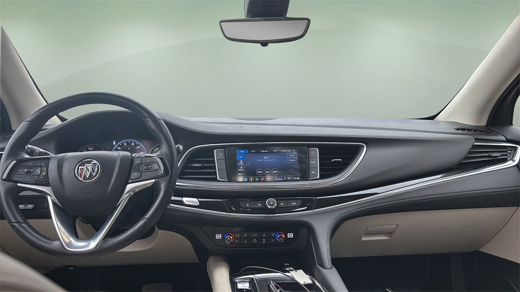 Used 2023 Buick Enclave Avenir image 12