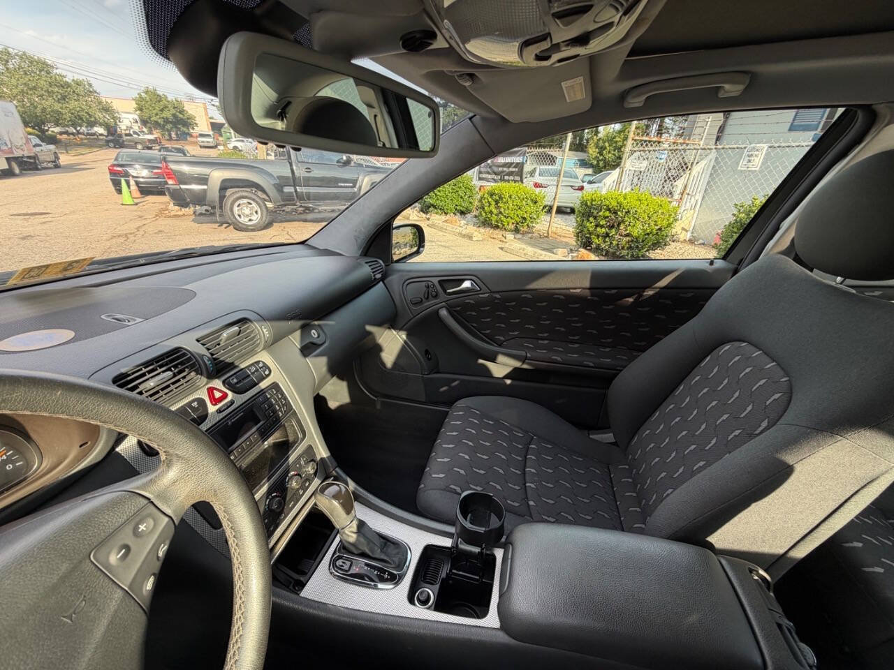 Used 2002 Mercedes-Benz C 230 Coupe image 13