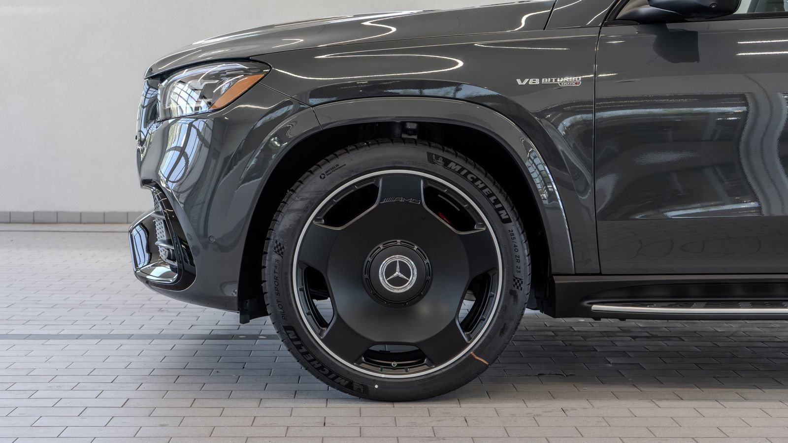 New 2026 Mercedes-Benz GLS 63 AMG 4MATIC image 4
