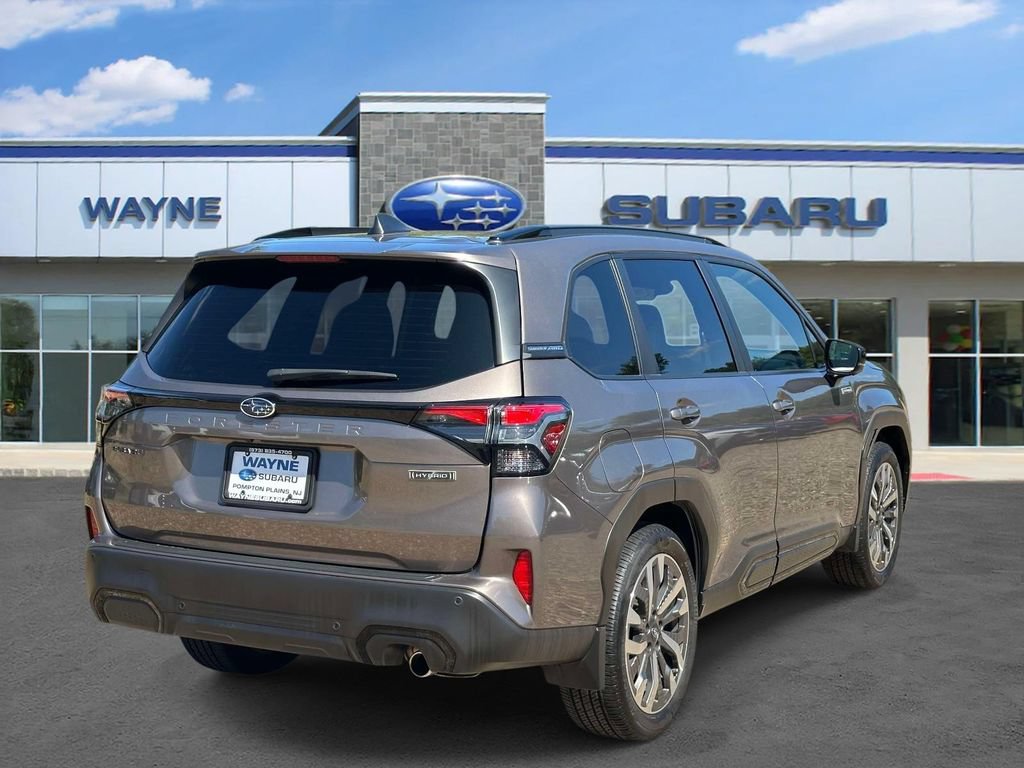 Certified 2025 Subaru Forester Touring w/ Touring Package AWD/4WD image 4