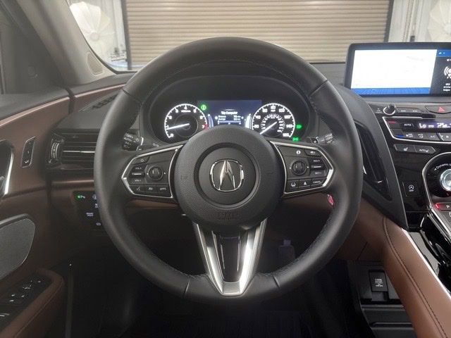 Used 2025 Acura RDX w/ Technology Package image 16