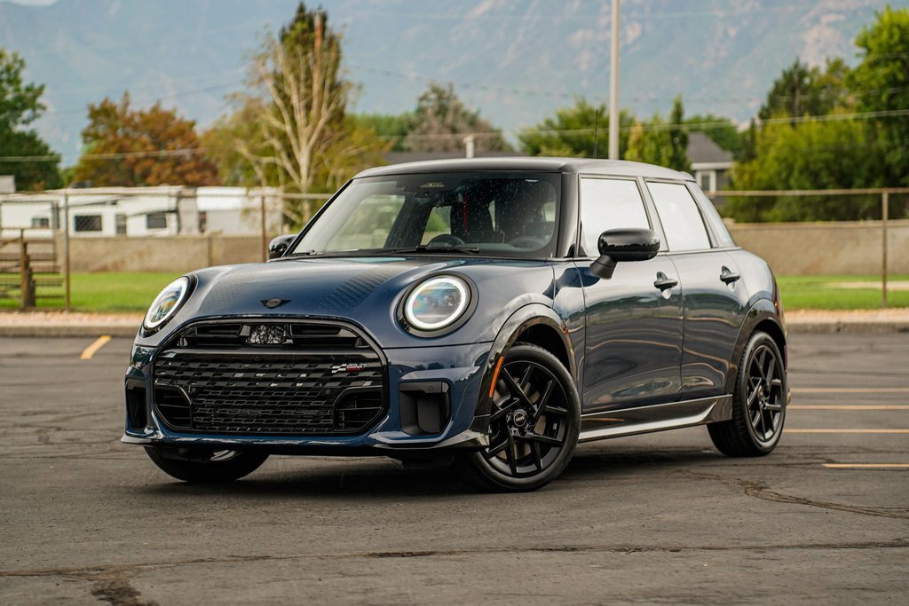 New 2025 MINI Cooper S image 1