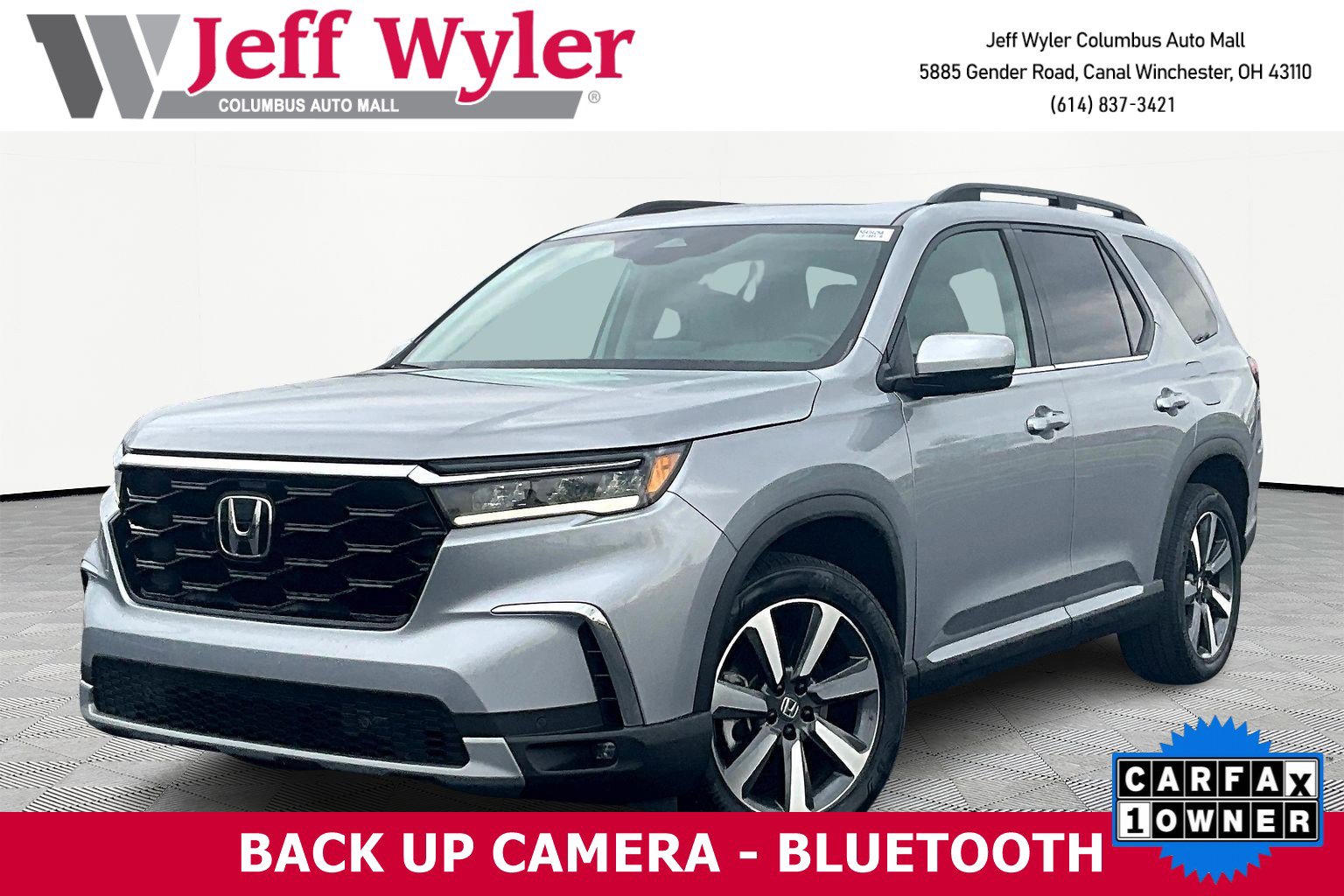 Used 2023 Honda Pilot Touring image 1