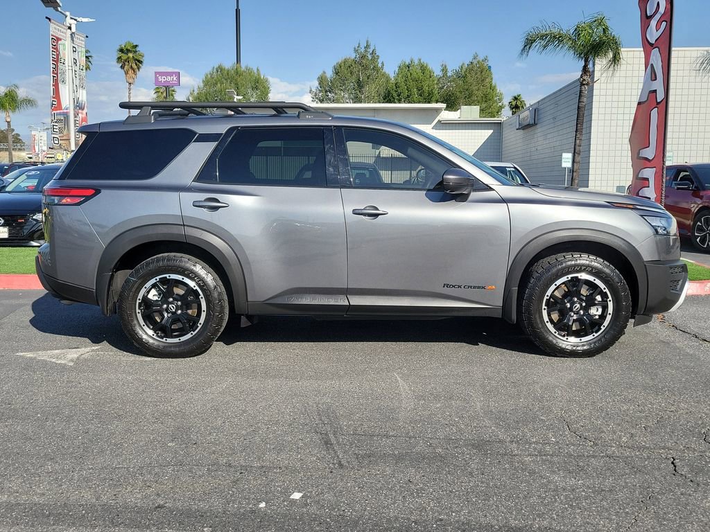 Used 2025 Nissan Pathfinder Rock Creek image 33