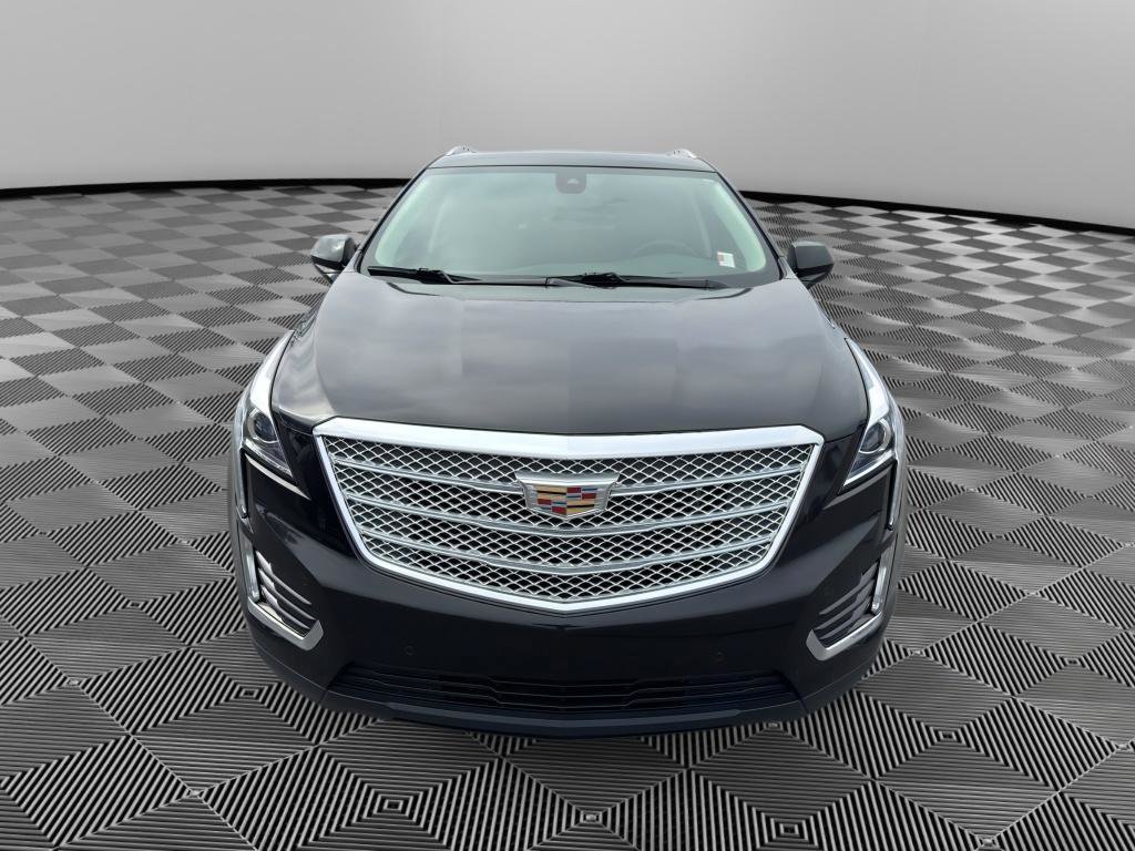 Used 2019 Cadillac XT5 Luxury w/ LPO, Radiant Package image 2