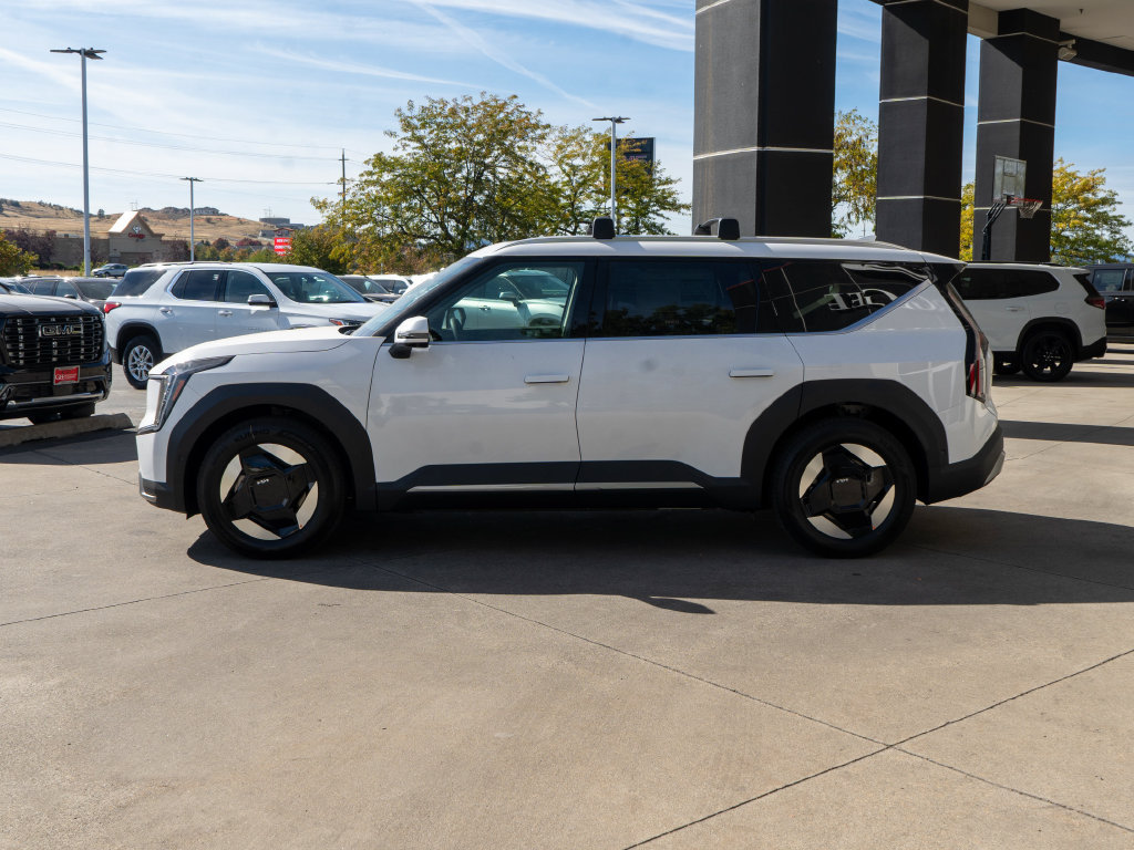 New 2026 Kia EV9 Wind AWD/4WD image 4