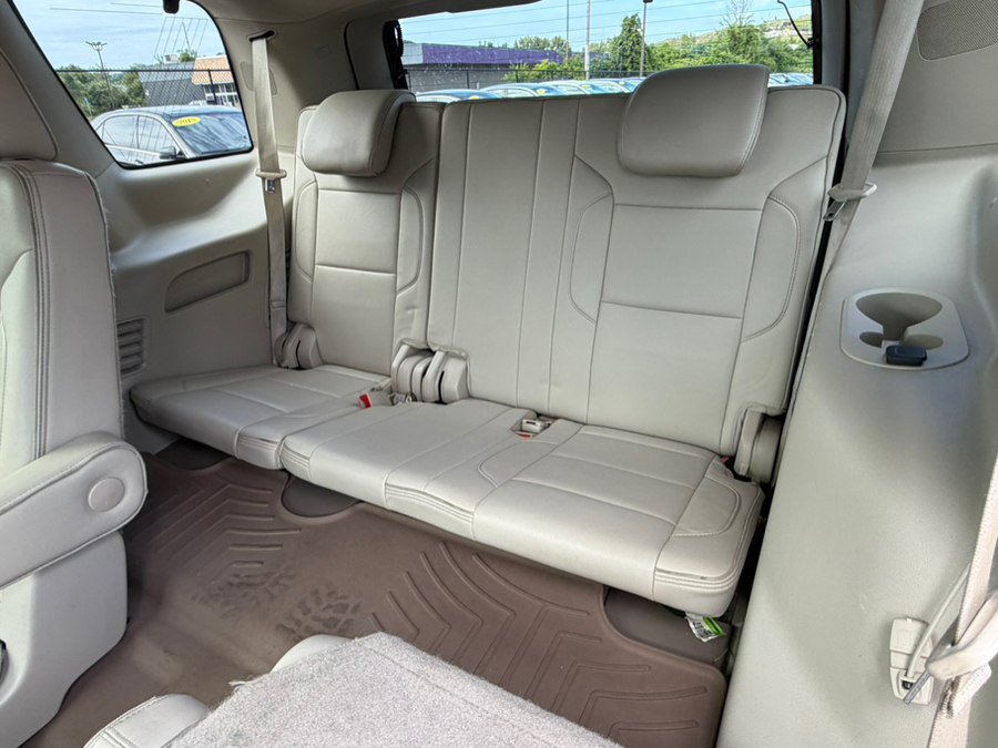 Used 2018 GMC Yukon Denali AWD/4WD image 16