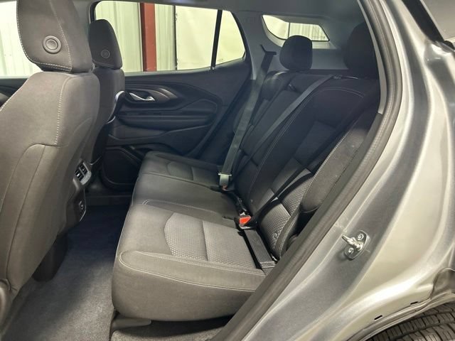 Used 2024 GMC Terrain SLE AWD/4WD image 16