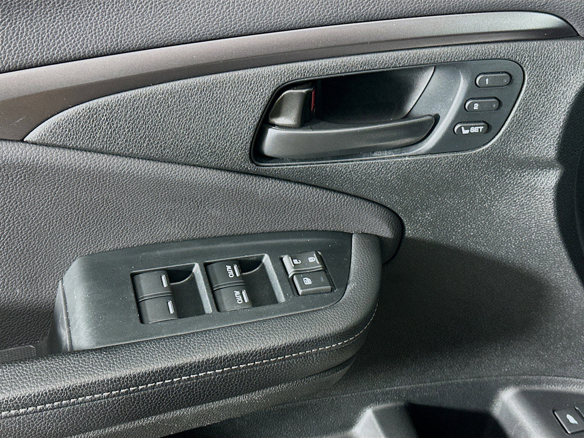 Used 2023 Honda Passport EX-L image 15