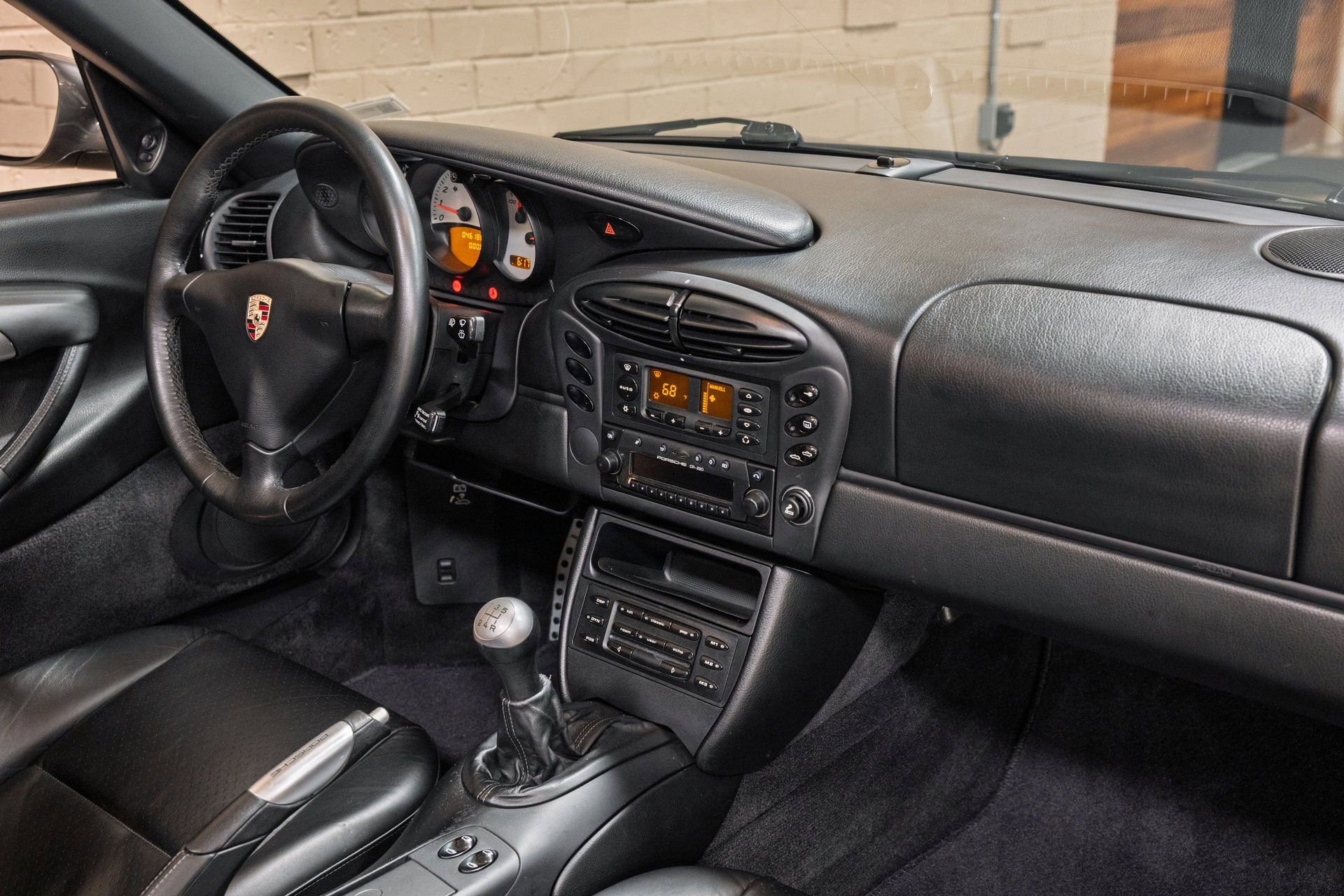 Used 2001 Porsche Boxster image 23
