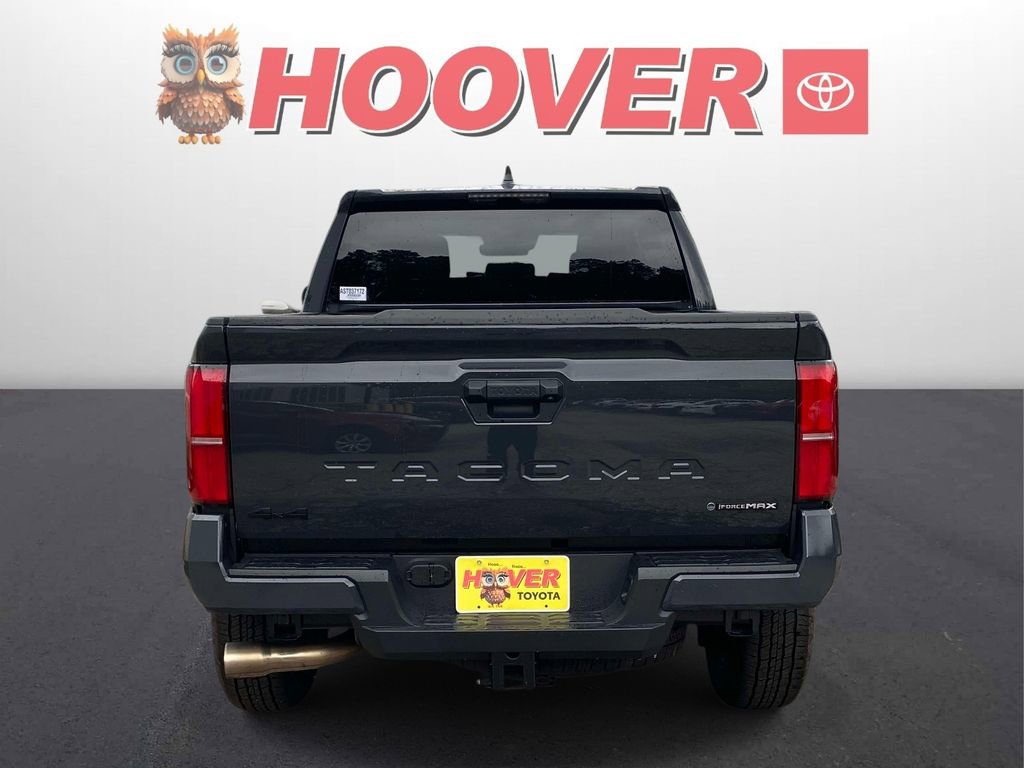 Used 2025 Toyota Tacoma TRD Off-Road AWD/4WD image 3