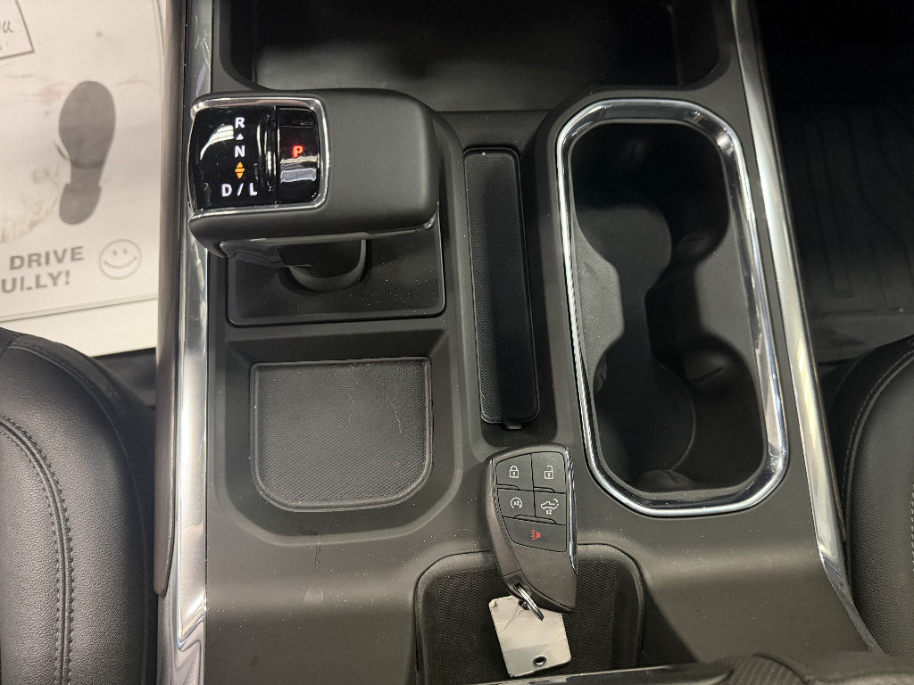 Used 2025 GMC Sierra 1500 SLT w/ SLT Premium Package AWD/4WD image 27