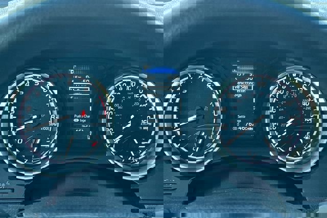 Used 2024 Toyota Camry LE image 28