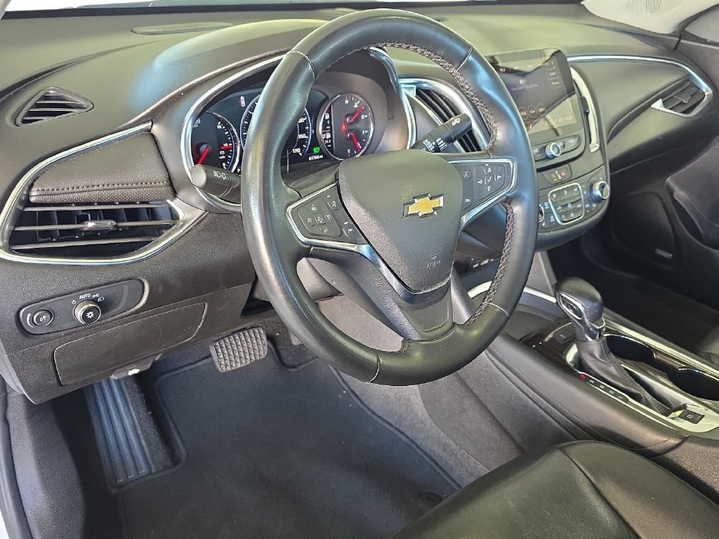 Used 2024 Chevrolet Malibu LT FWD image 14