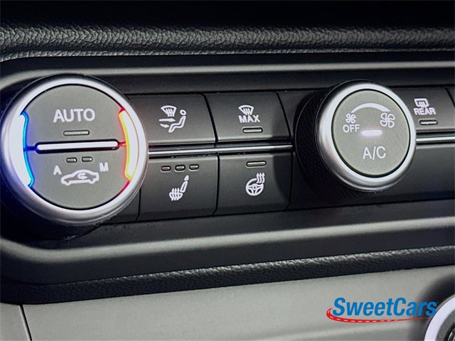Used 2024 Alfa Romeo Stelvio Quadrifoglio image 31