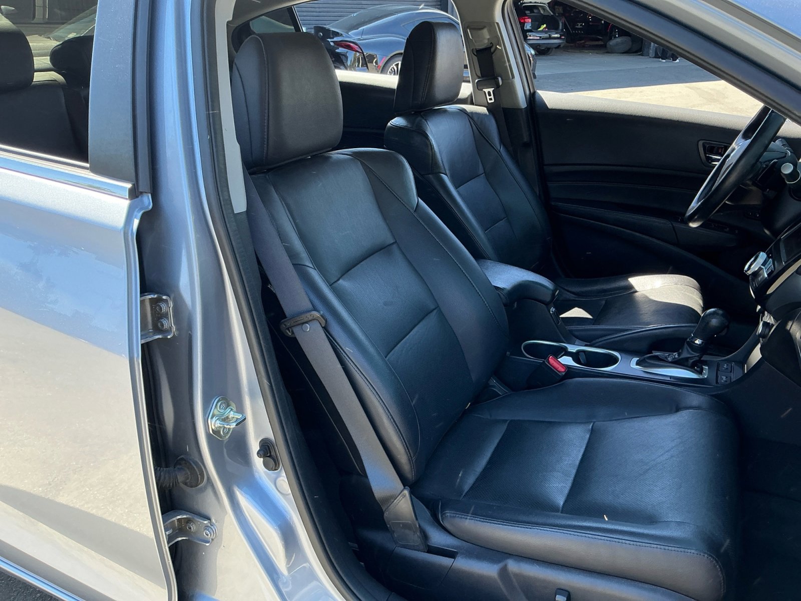 Used 2016 Acura ILX w/ Premium Package image 21