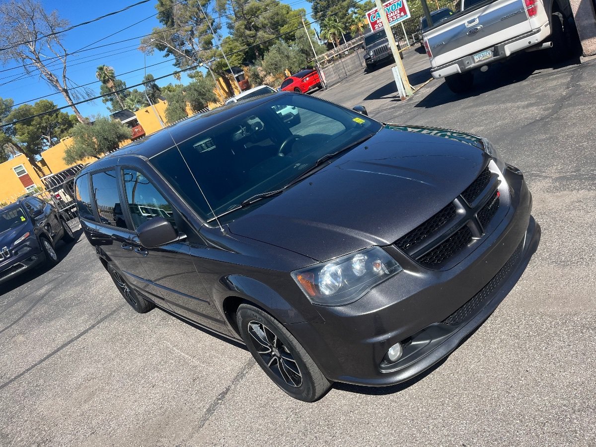 Used 2016 Dodge Grand Caravan R/T w/ Driver Convenience Group FWD image 49
