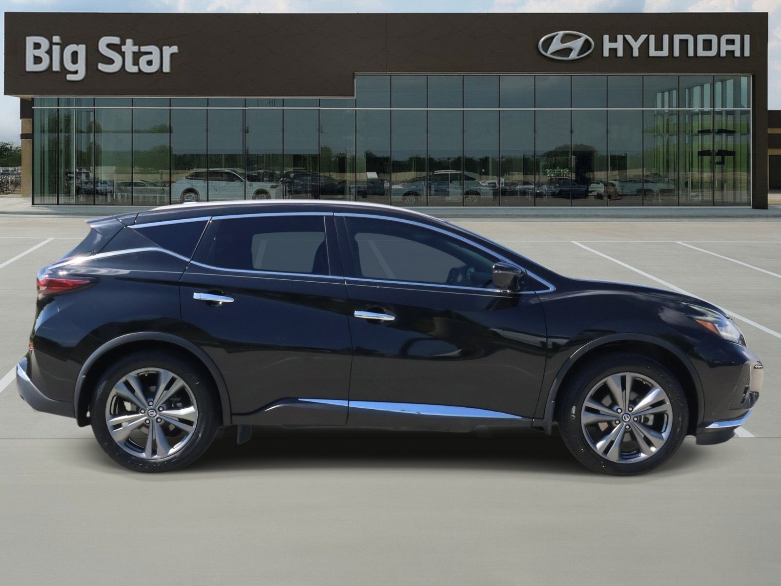 Used 2019 Nissan Murano Platinum w/ Cargo Package FWD image 5