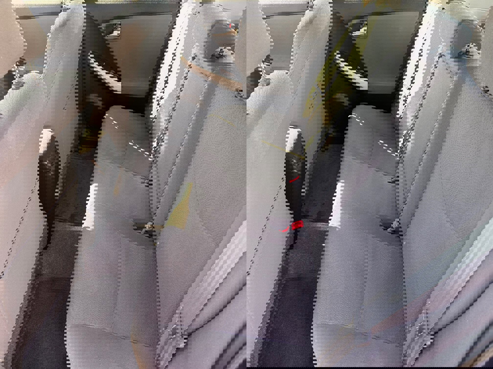 Used 2015 Toyota Prius Two image 6