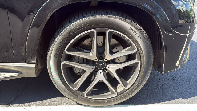 Certified 2024 Mercedes-Benz GLE 53 AMG 4MATIC image 8