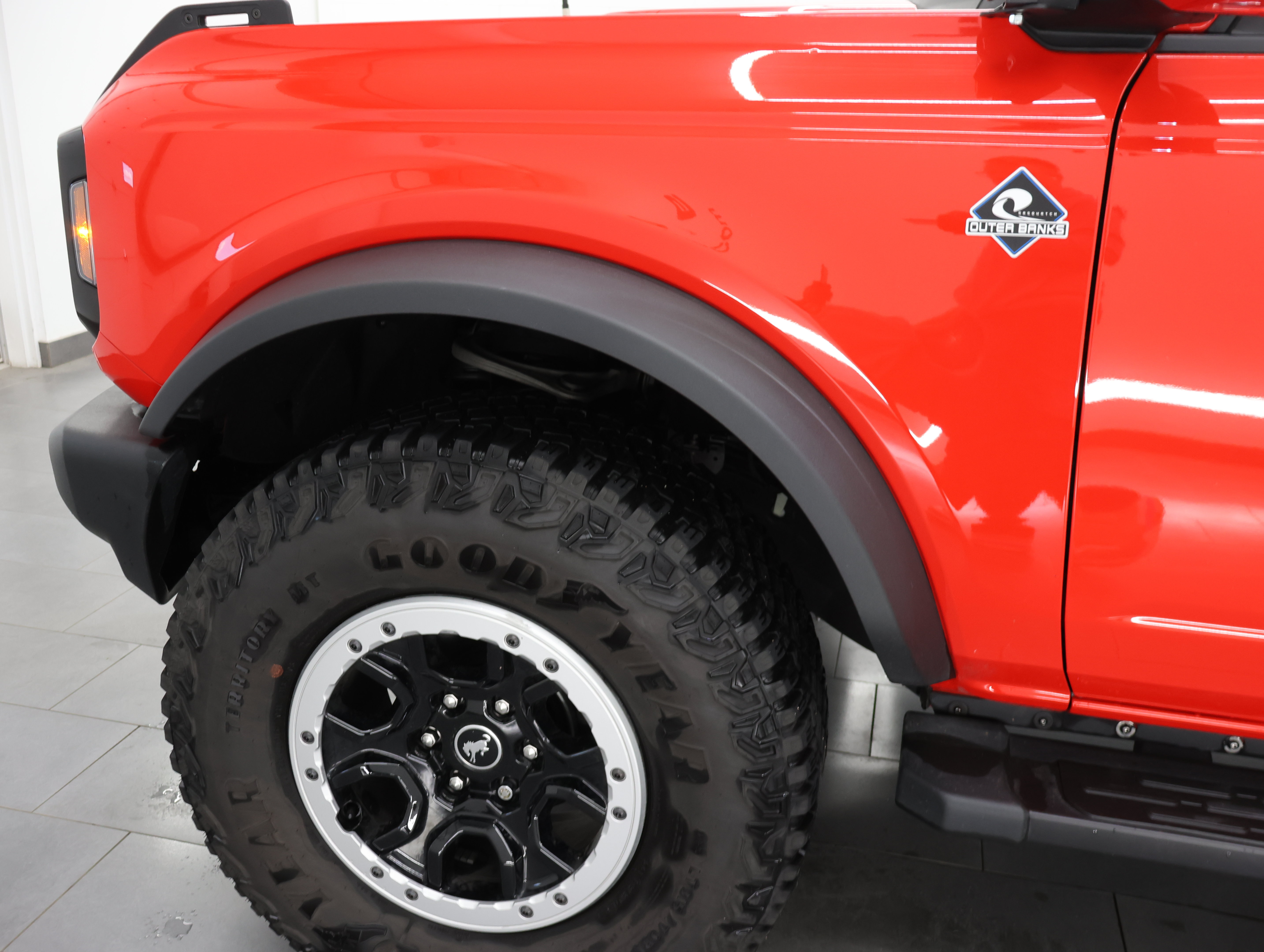 Used 2024 Ford Bronco Outer Banks w/ Sasquatch Package AWD/4WD image 31