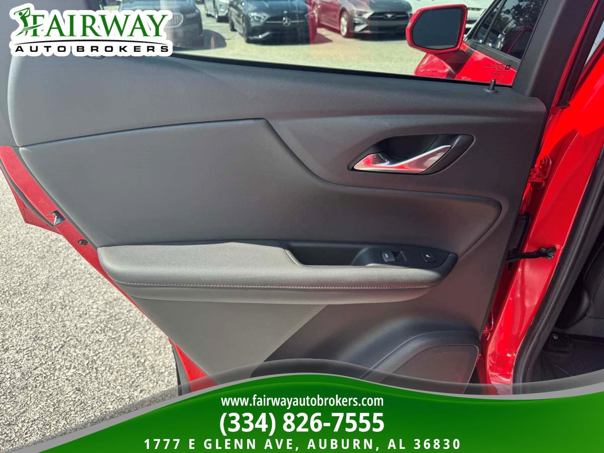 Used 2019 Chevrolet Blazer RS FWD image 30