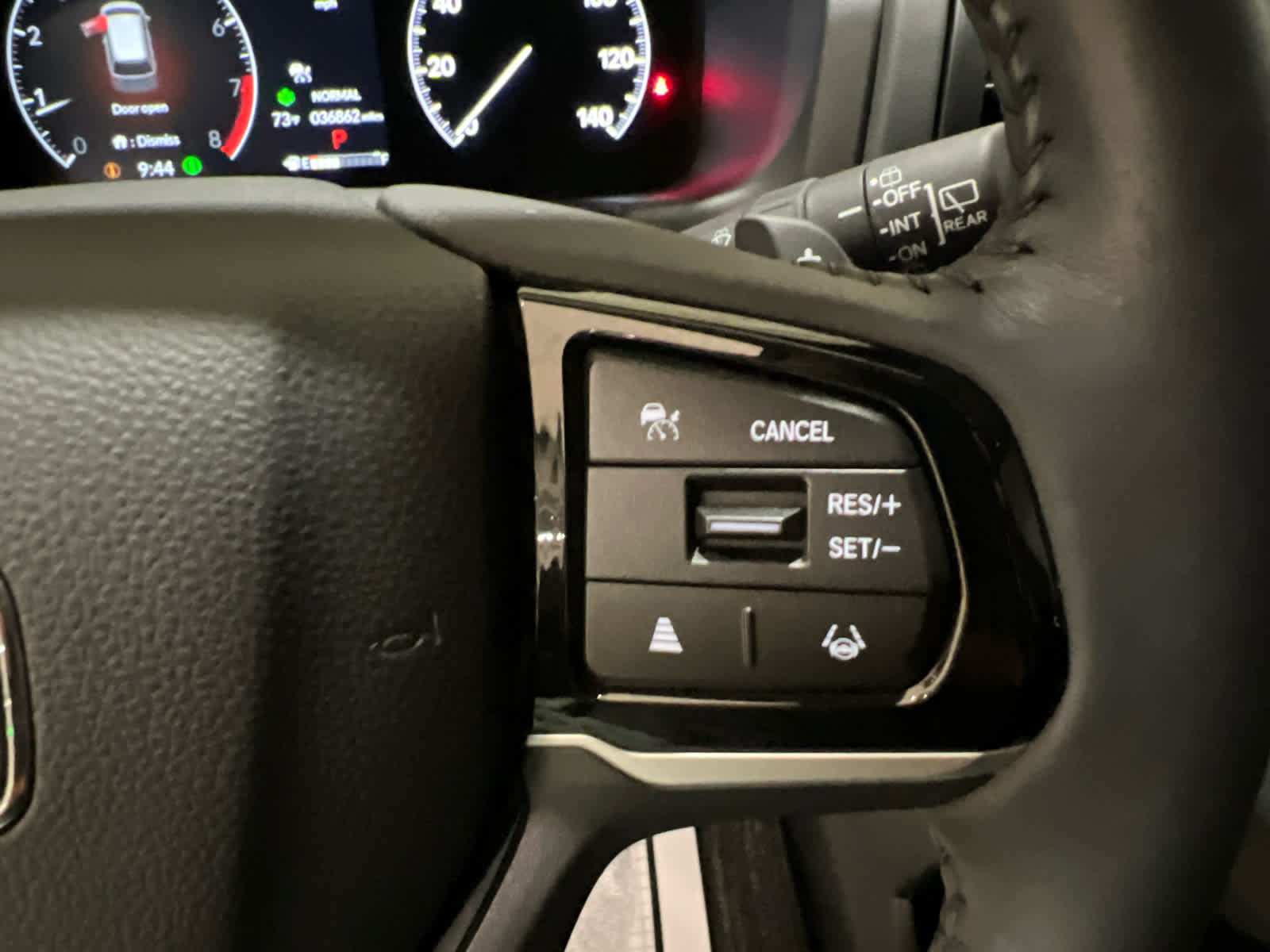 Used 2025 Honda Odyssey EX-L image 17