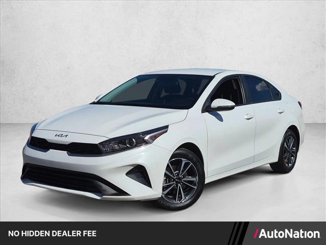 Used 2024 Kia Forte LXS w/ LXS Technology Package FWD image 1