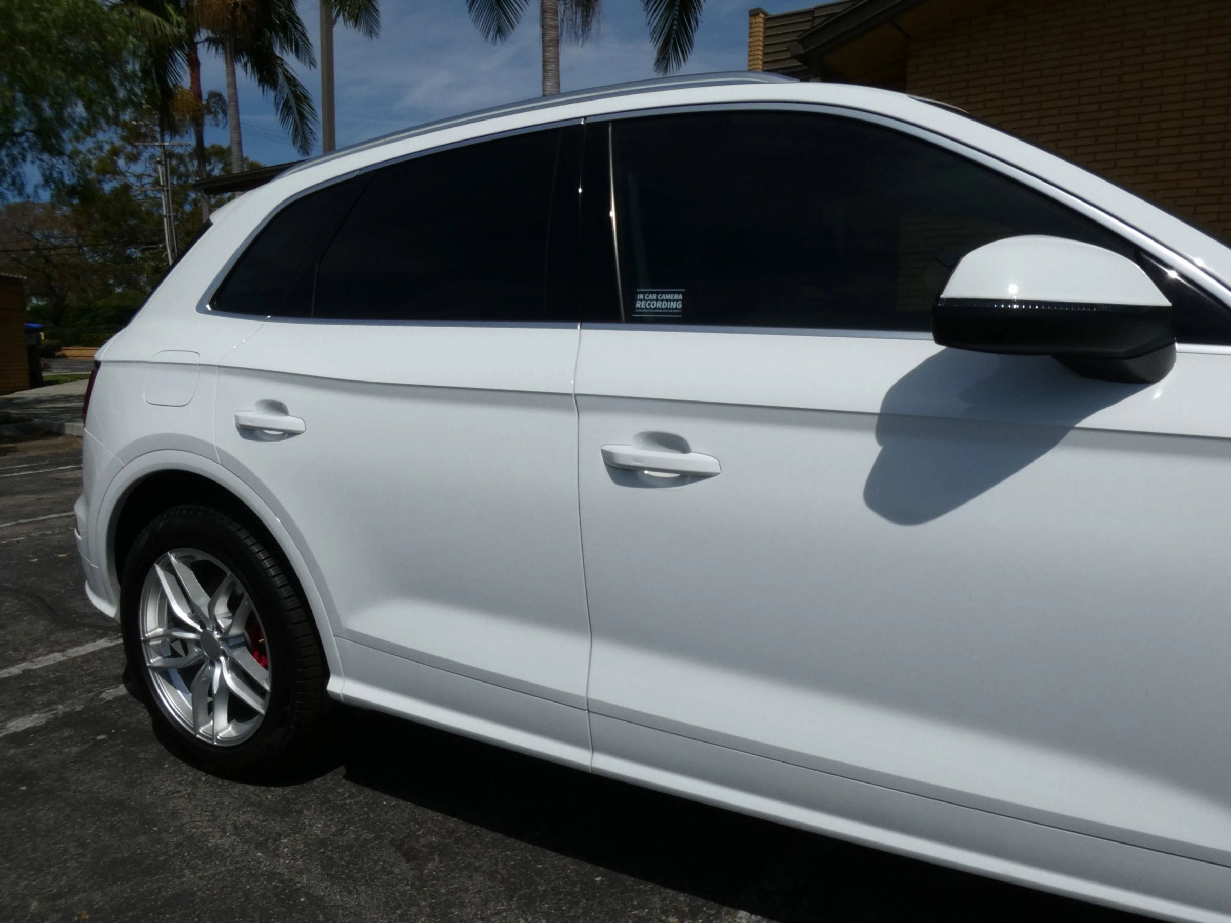 Used 2020 Audi Q5 e Premium Plus image 7