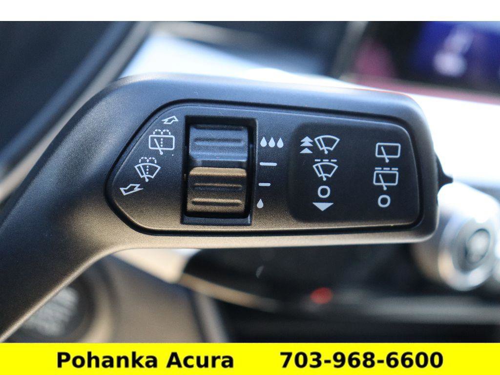 Used 2022 Ford Escape SEL image 11