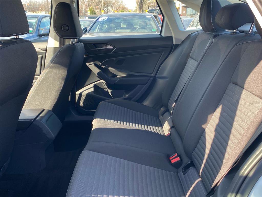 Certified 2023 Volkswagen Jetta S image 18