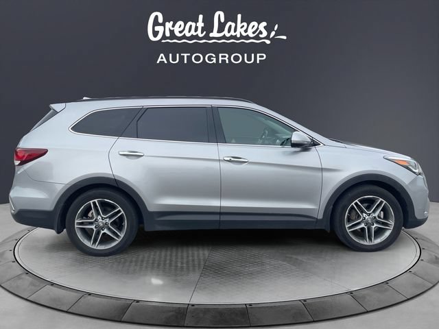 Used 2017 Hyundai Santa Fe AWD image 6