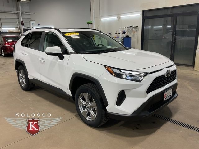 Used 2024 Toyota RAV4 XLE w/ Convenience Package image 1