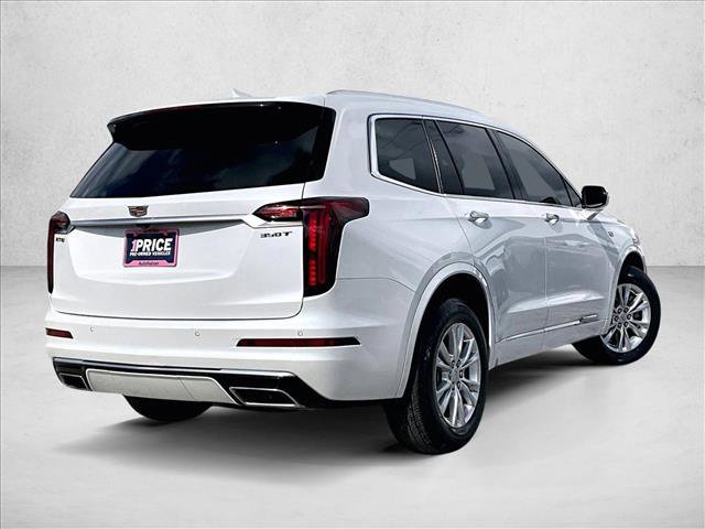 Used 2023 Cadillac XT6 Luxury image 2