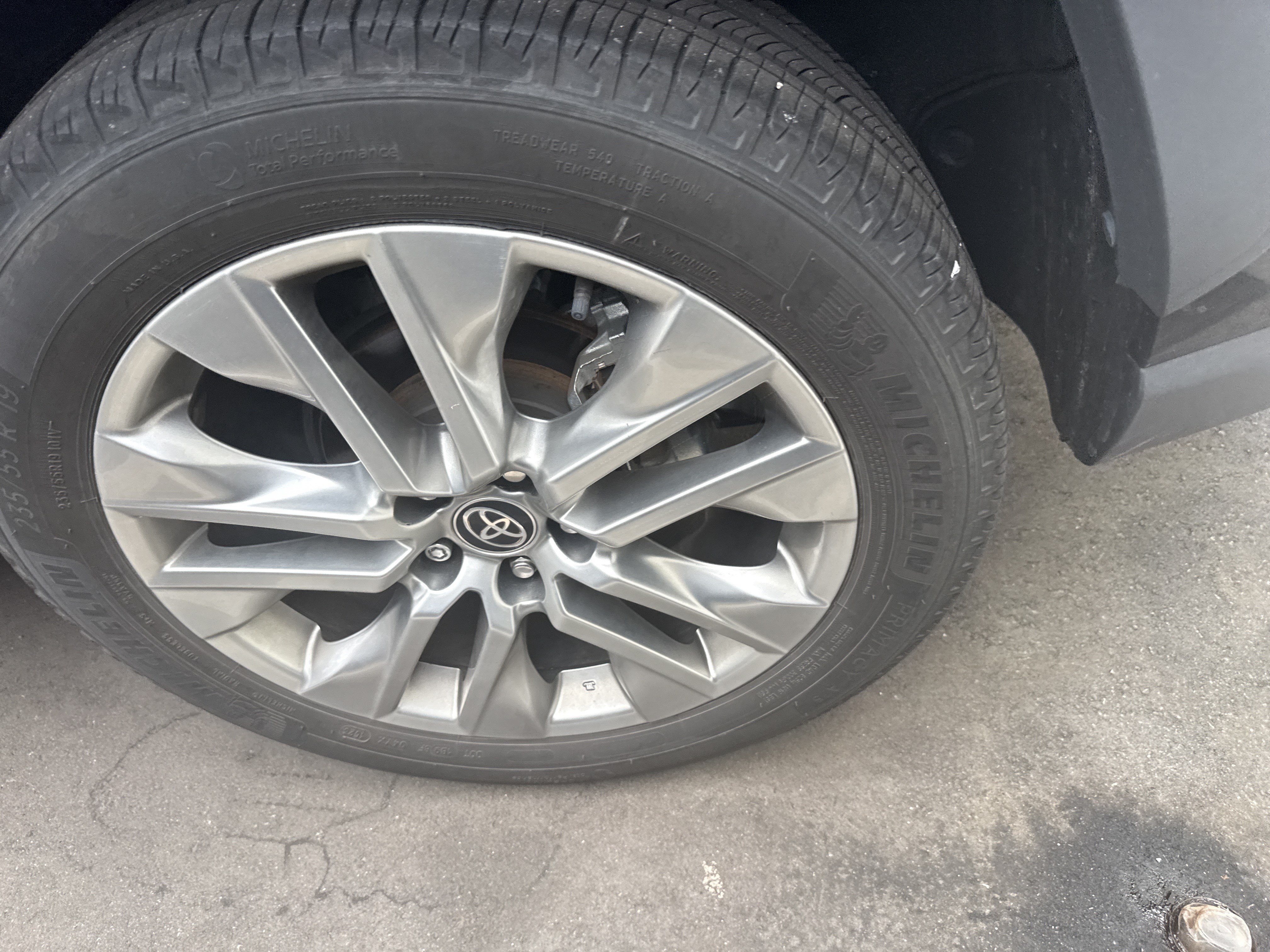 Used 2023 Toyota RAV4 XLE Premium AWD/4WD image 46