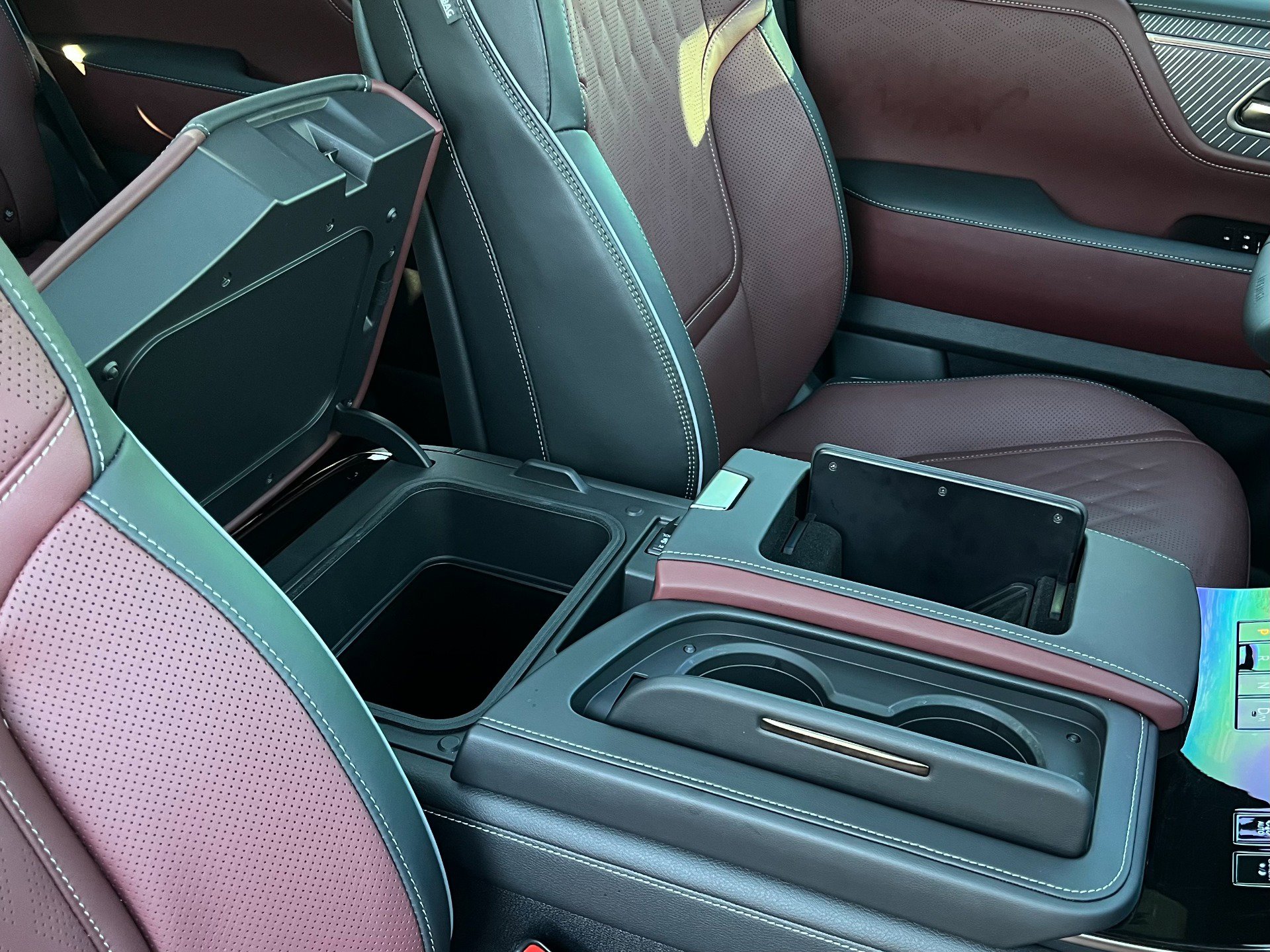 Used 2026 INFINITI QX80 Autograph w/ Premium Cargo Package image 22