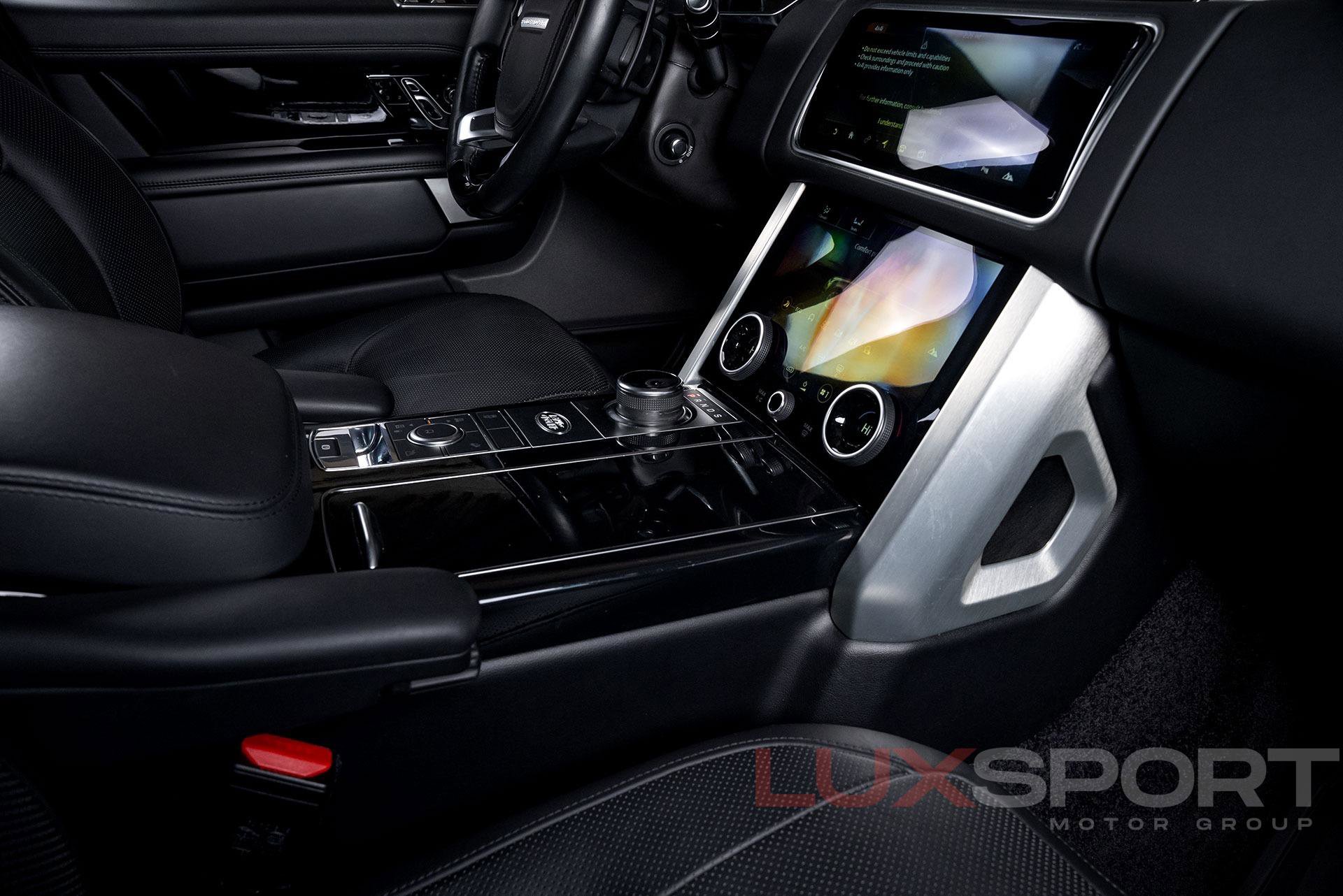 Used 2019 Land Rover Range Rover HSE image 56