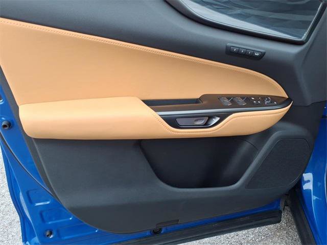 Certified 2025 Lexus NX 250 FWD w/ Premium Package image 12