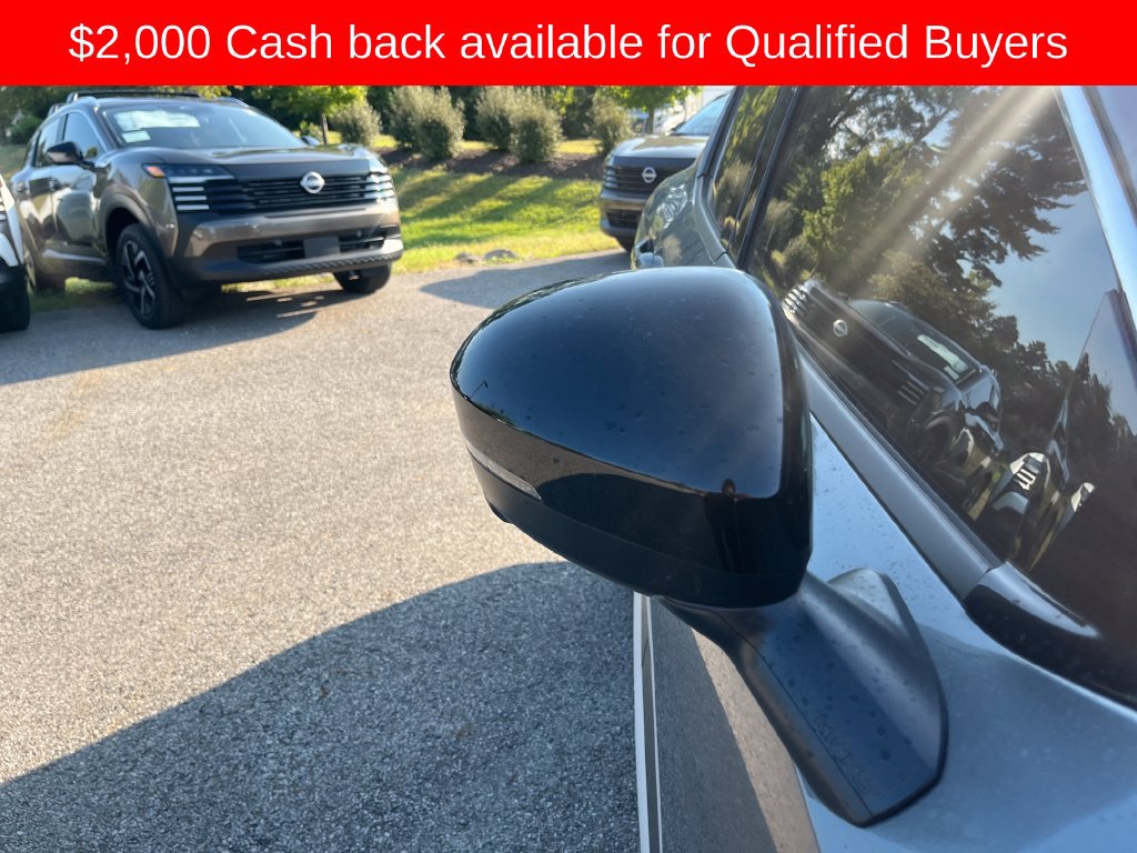 New 2027 Nissan Kicks SR w/ SR Premium Package FWD image 40