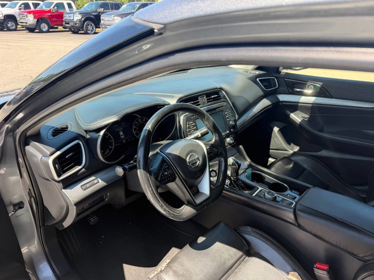 Used 2017 Nissan Maxima 3.5 SV FWD image 9