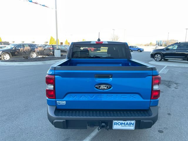 Used 2025 Ford Maverick XLT w/ Black Appearance Package image 4