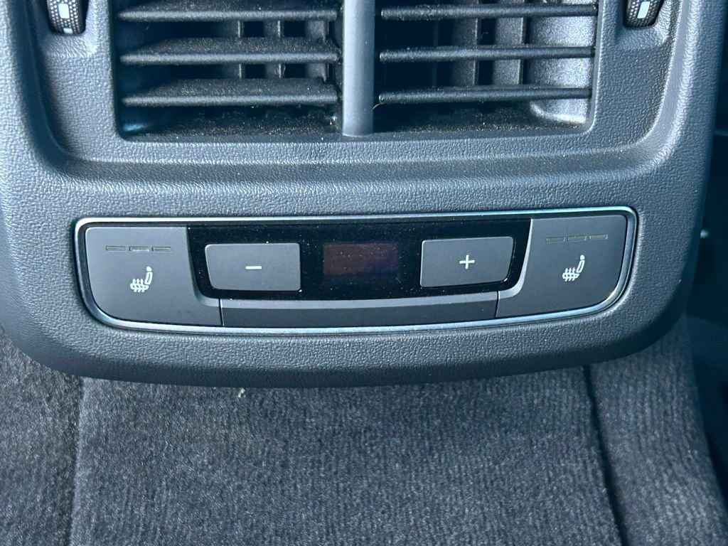 Used 2023 Audi RS e-tron GT w/ Carbon Performance Package image 68