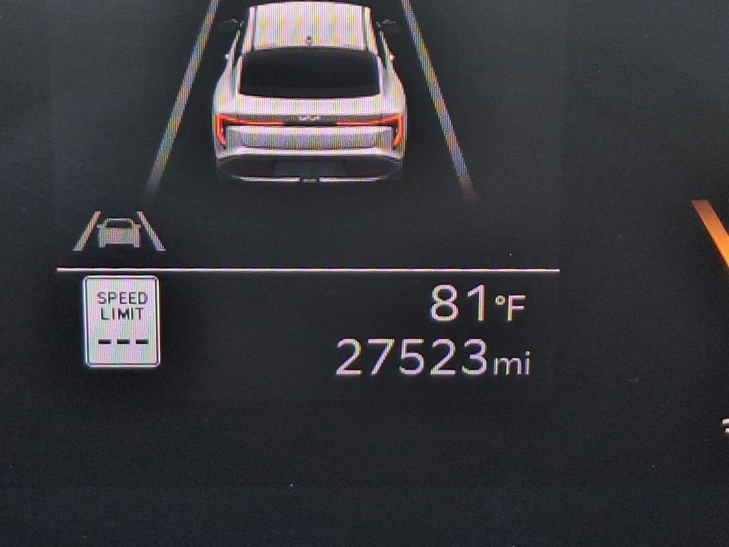 Used 2025 Kia K4 LXS image 18