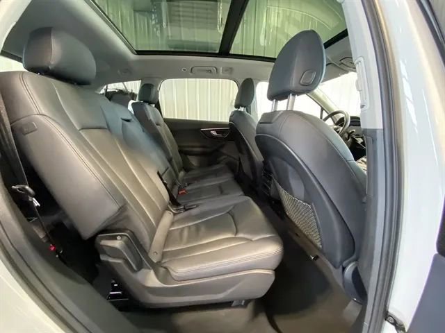 Used 2024 Audi Q7 2.0T Premium Plus image 23
