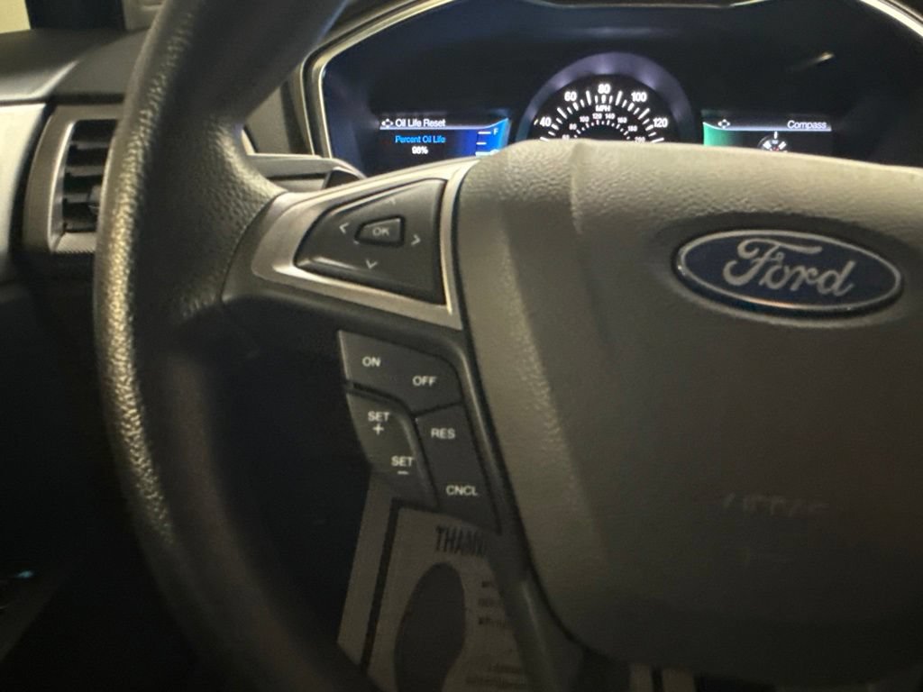 Used 2020 Ford Fusion SE AWD/4WD image 22
