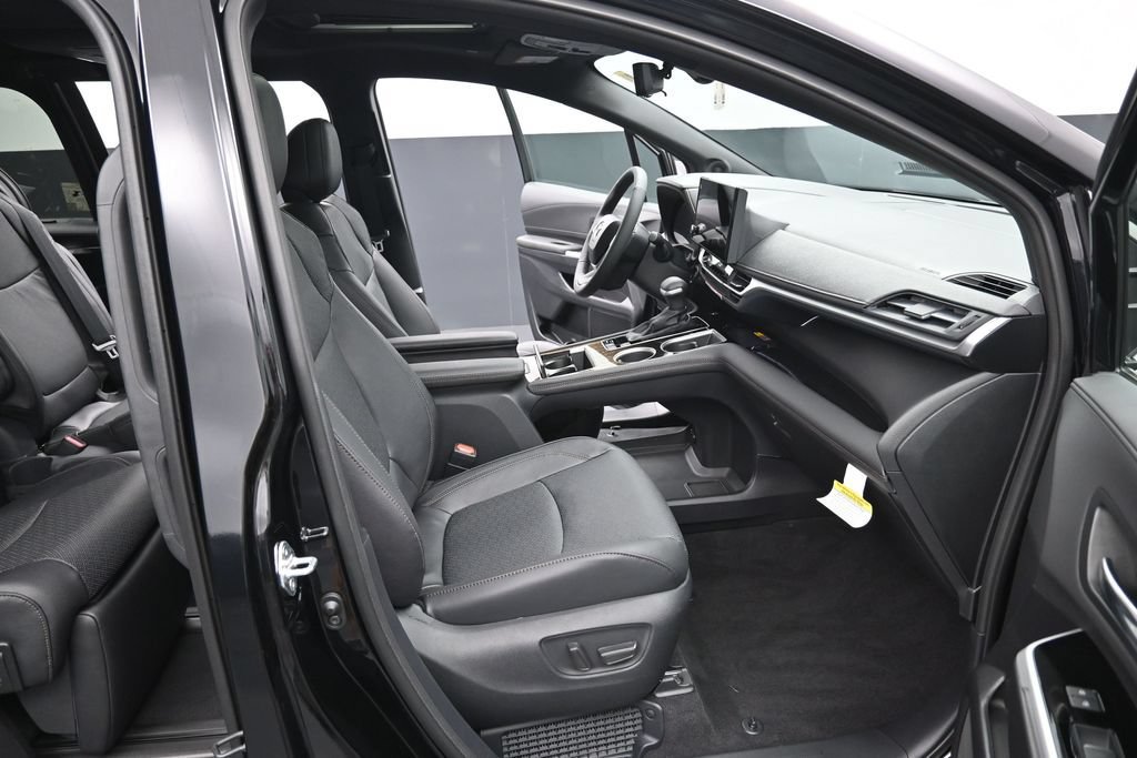 Used 2026 Toyota Sienna Limited AWD/4WD image 36