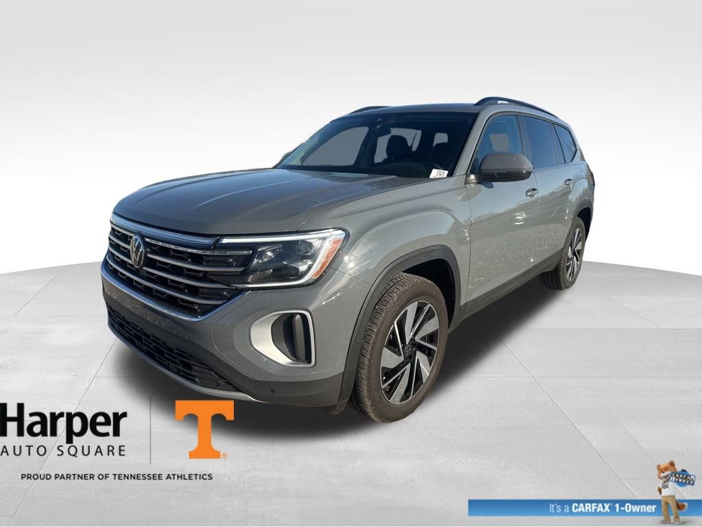 Used 2025 Volkswagen Atlas SE image 1