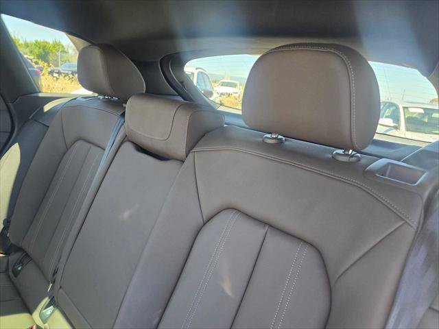 Used 2023 Audi Q4 e-tron Prestige AWD/4WD image 18
