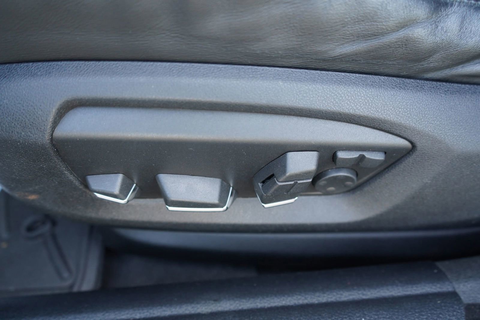 Used 2016 BMW M5 image 15